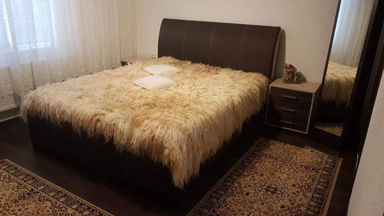 Къща За Гости "Люнгови" Zmeitsa Exterior foto